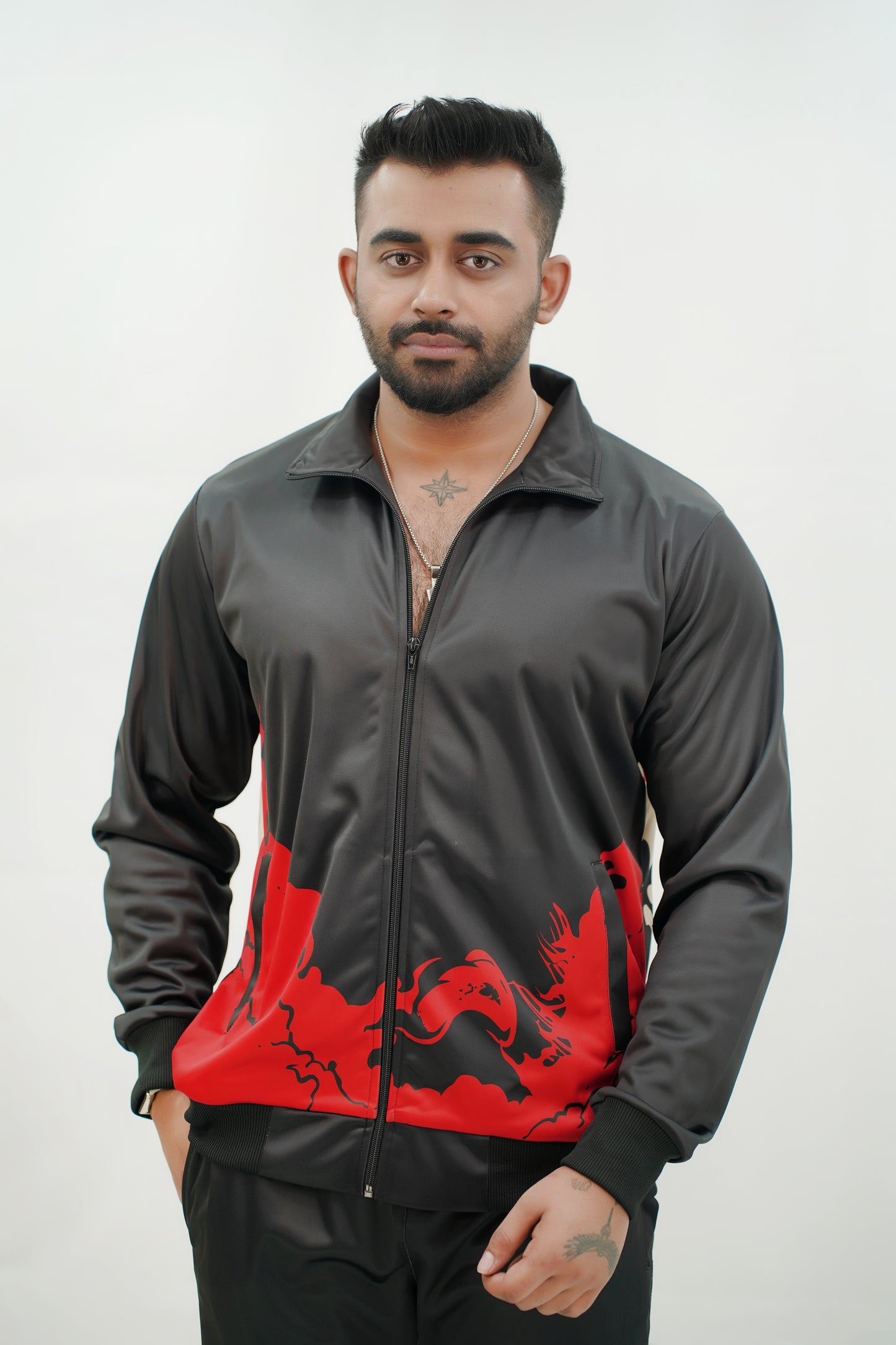 MEN Full Sleeves Tracksuit with Abstract Hem