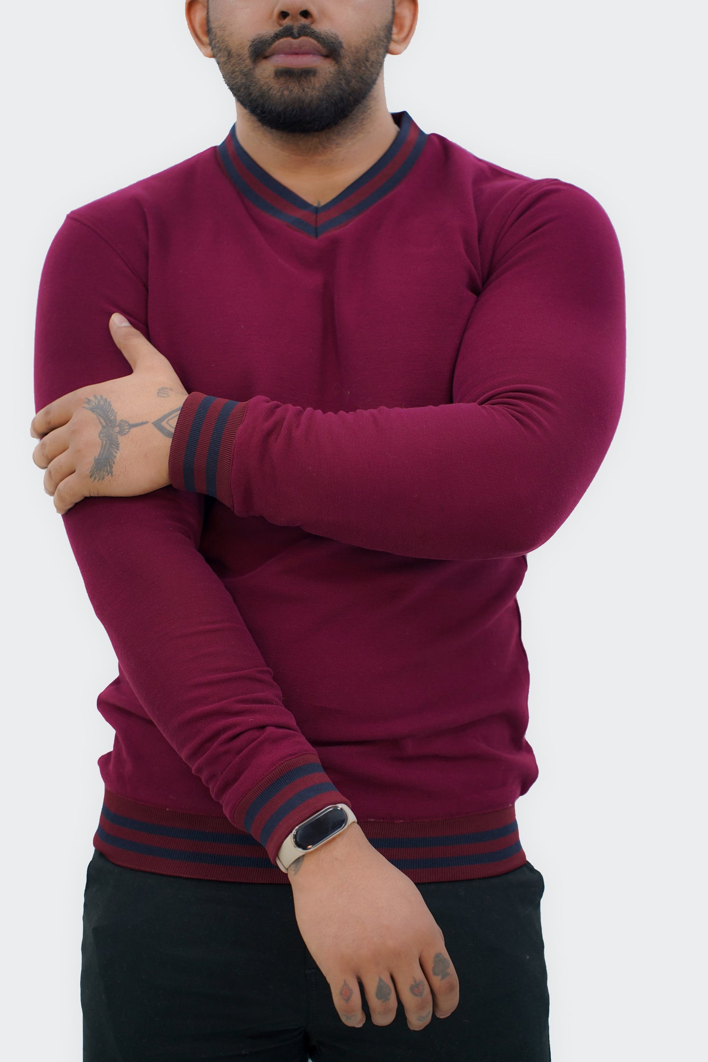 REVERSIBLE V NECK SWEATER