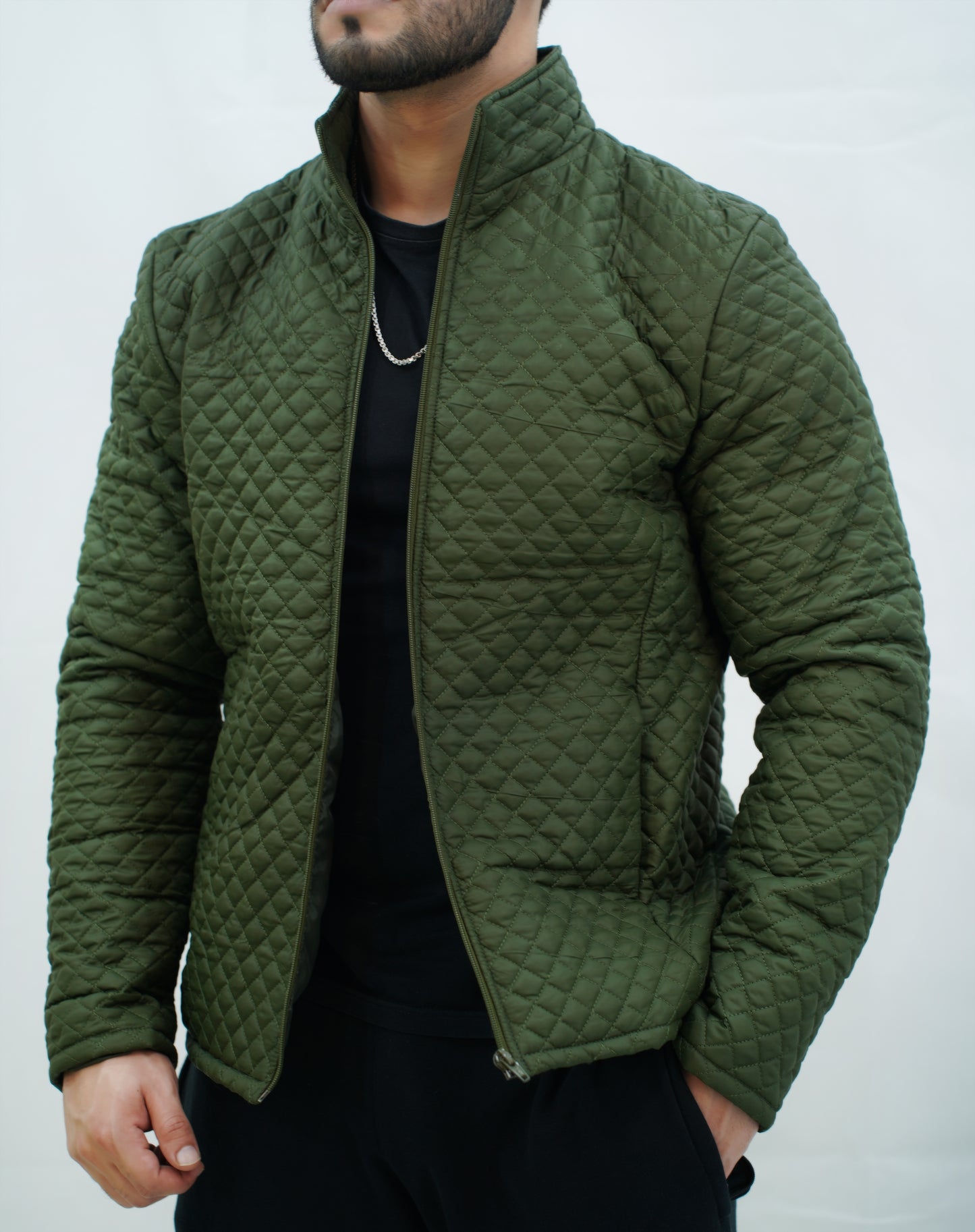 FULL SLEAVE DIAMOND QUILTED PUFFER JACKET